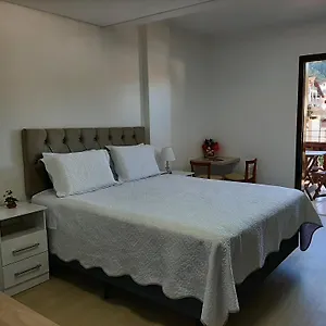 Da Escultora Apartamento Treze Tílias